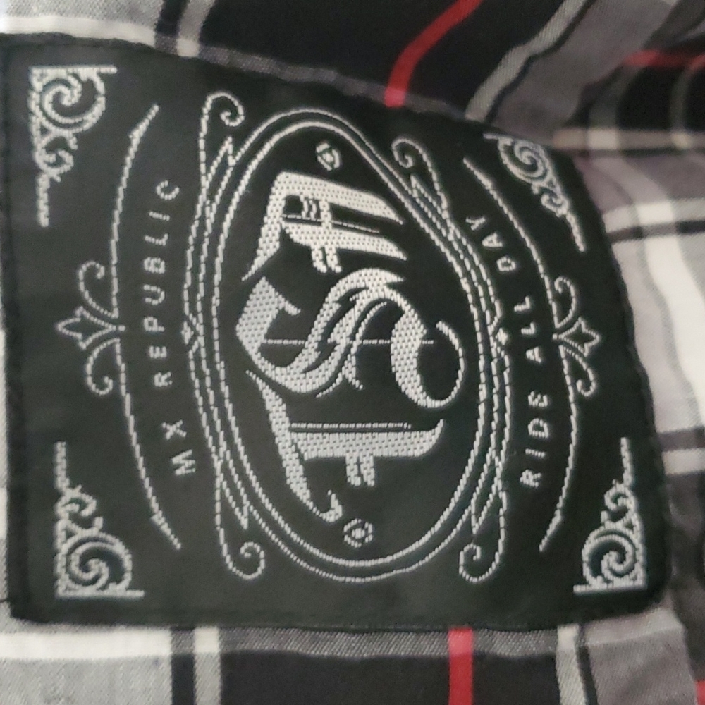 Men's MX Republic Button Down - Large - Picture 5 of 5
